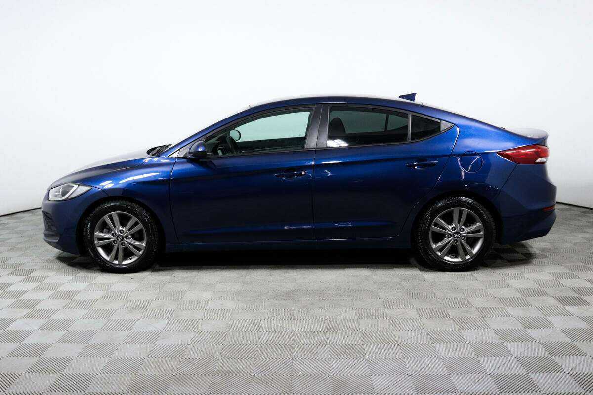 Купить Hyundai Elantra с пробегом. Фото: #7
