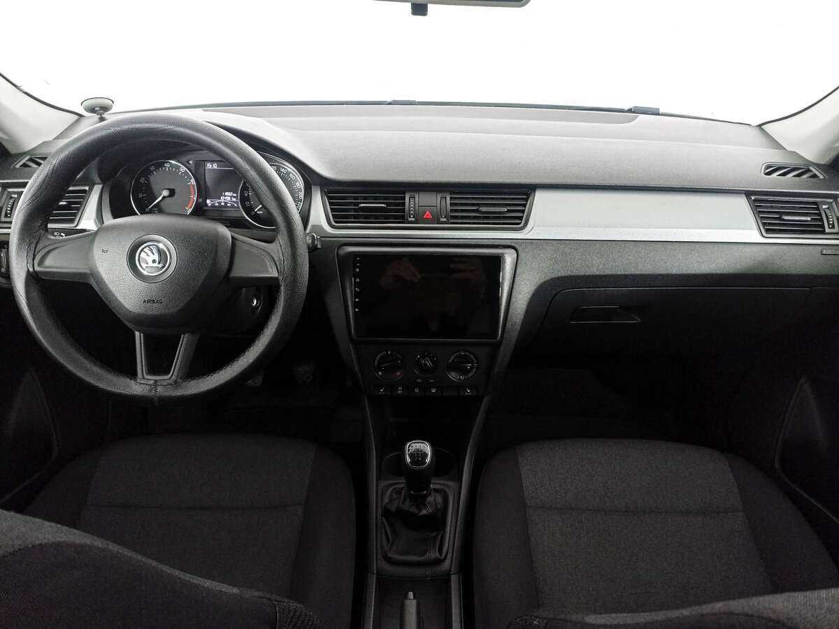 Купить Skoda Rapid с пробегом. Фото: #13