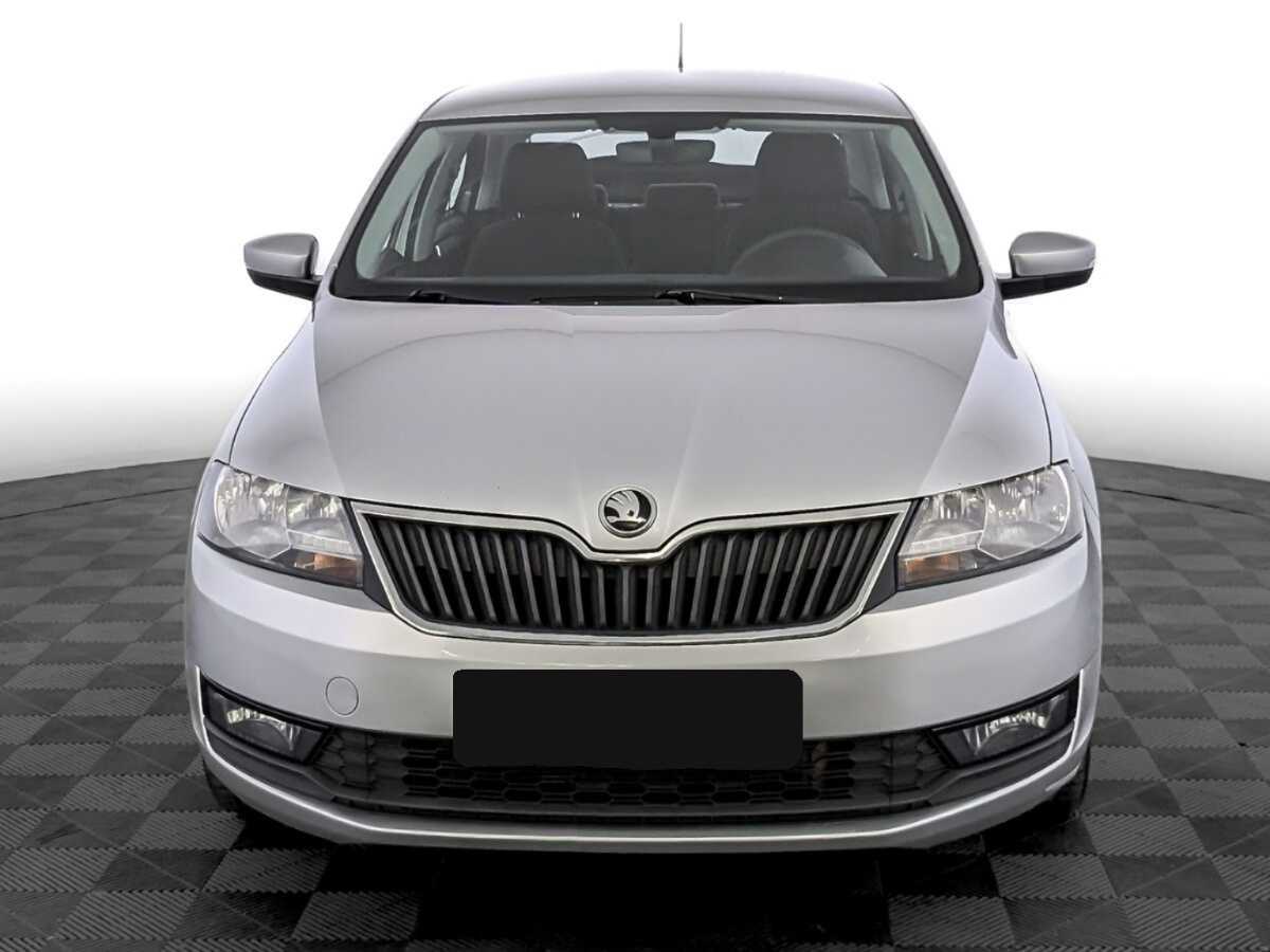 Купить Skoda Rapid с пробегом. Фото: #1