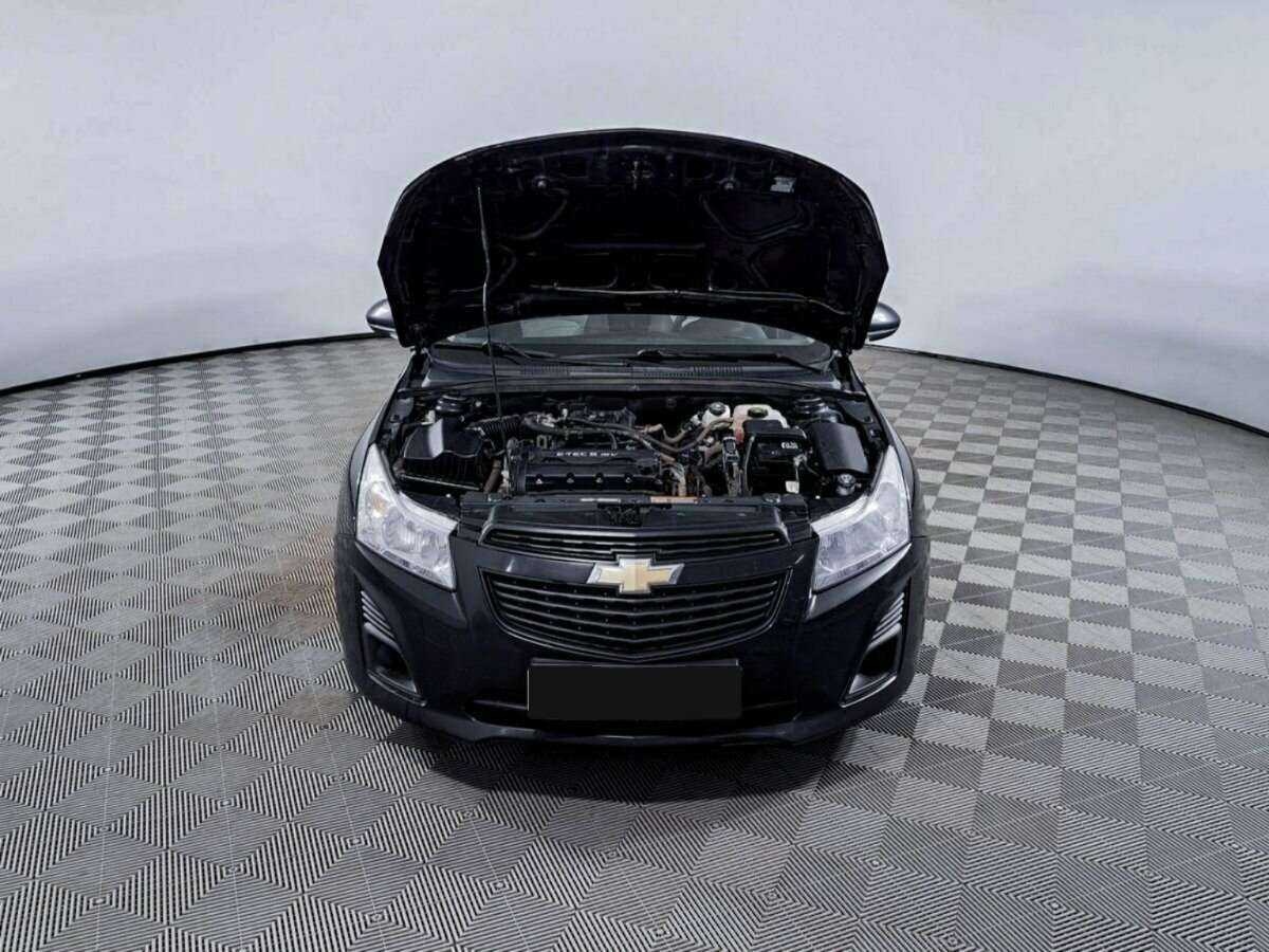 Купить Chevrolet Cruze с пробегом. Фото: #8