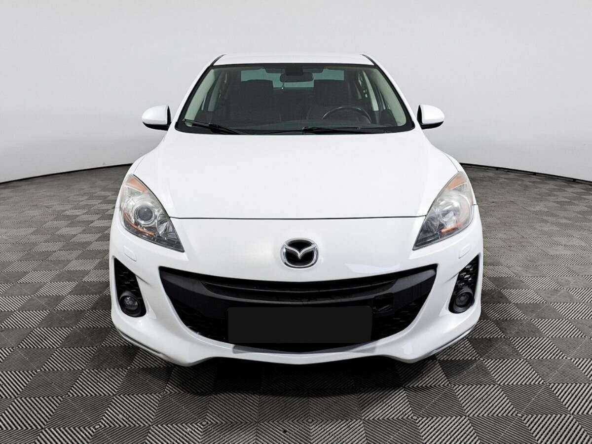 Купить Mazda 3 с пробегом. Фото: #1