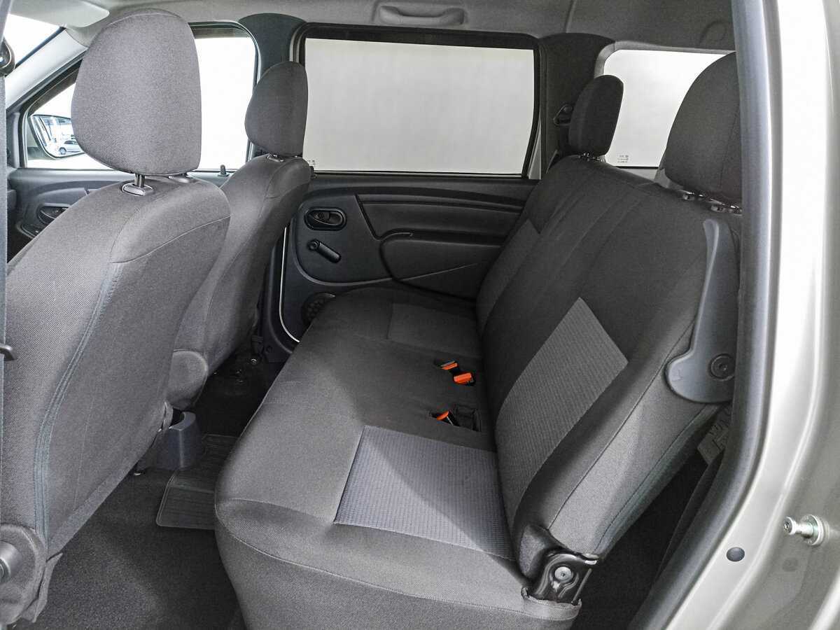 Купить Lada (ВАЗ) Largus с пробегом. Фото: #7