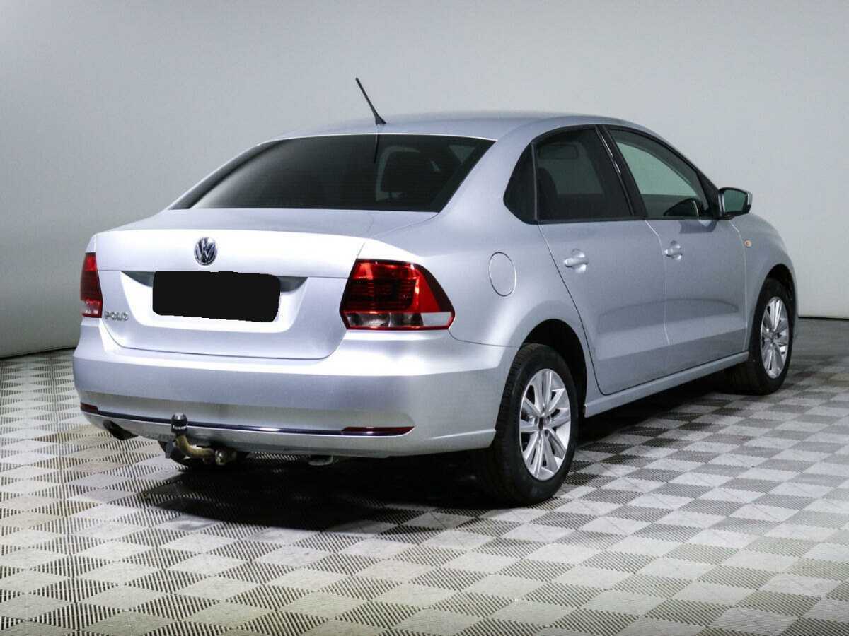 Купить Volkswagen Polo с пробегом. Фото: #3