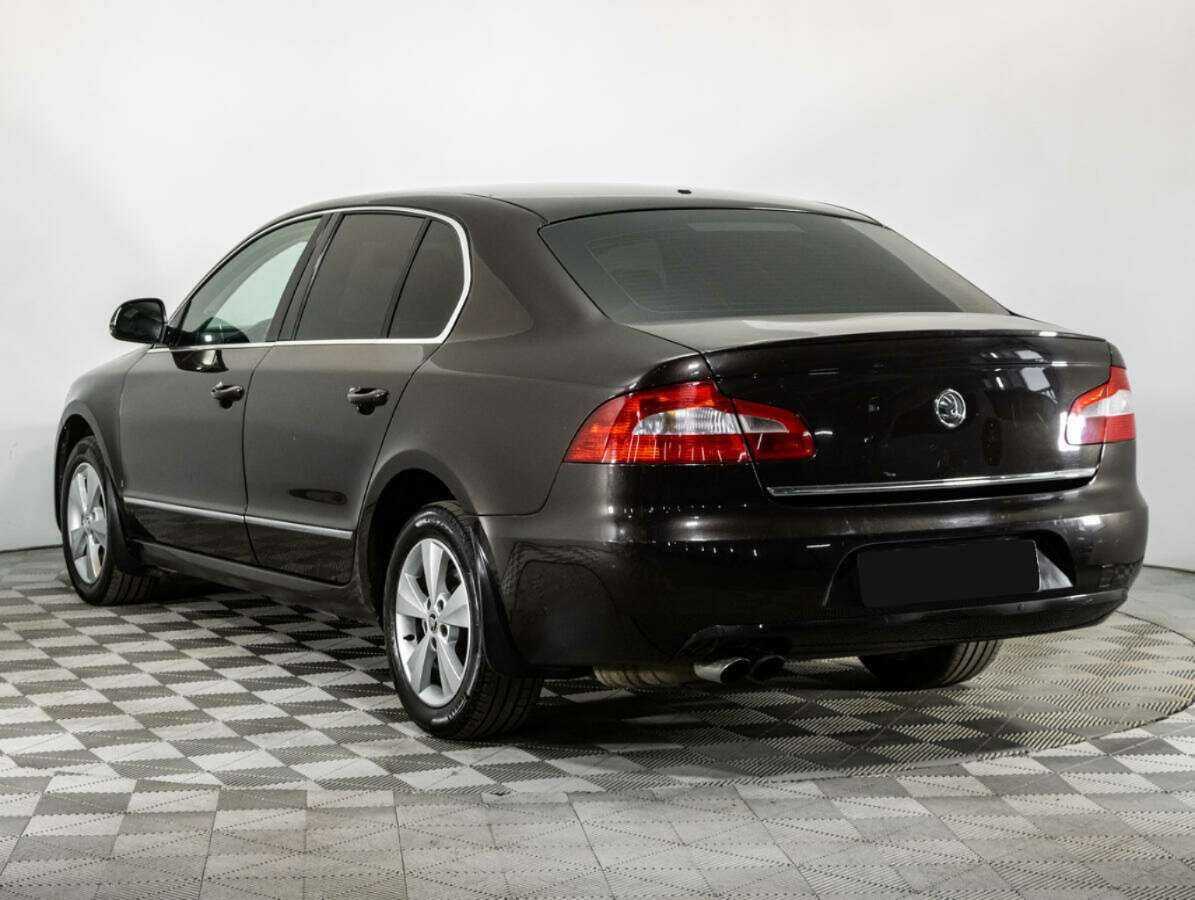 Купить Skoda Superb с пробегом. Фото: #6