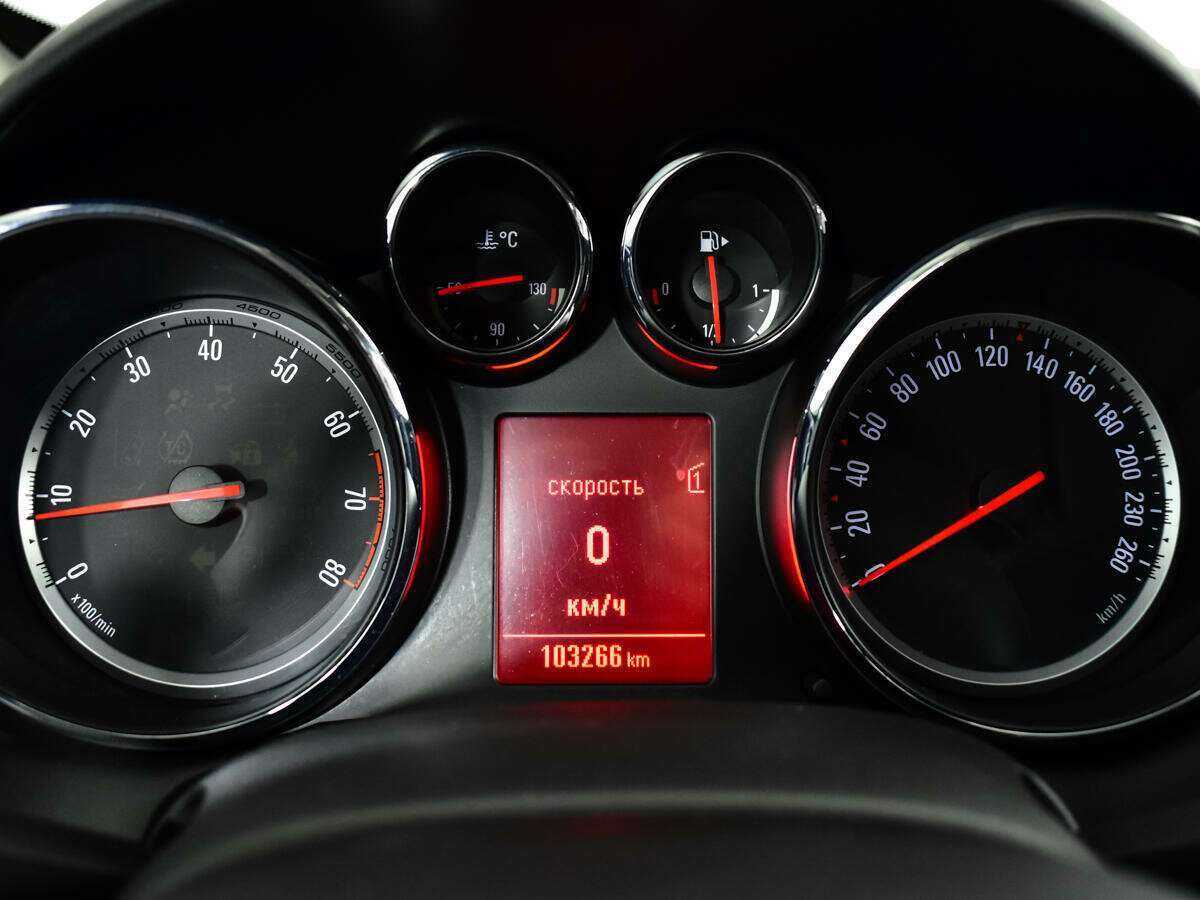 Купить Opel Astra с пробегом. Фото: #10