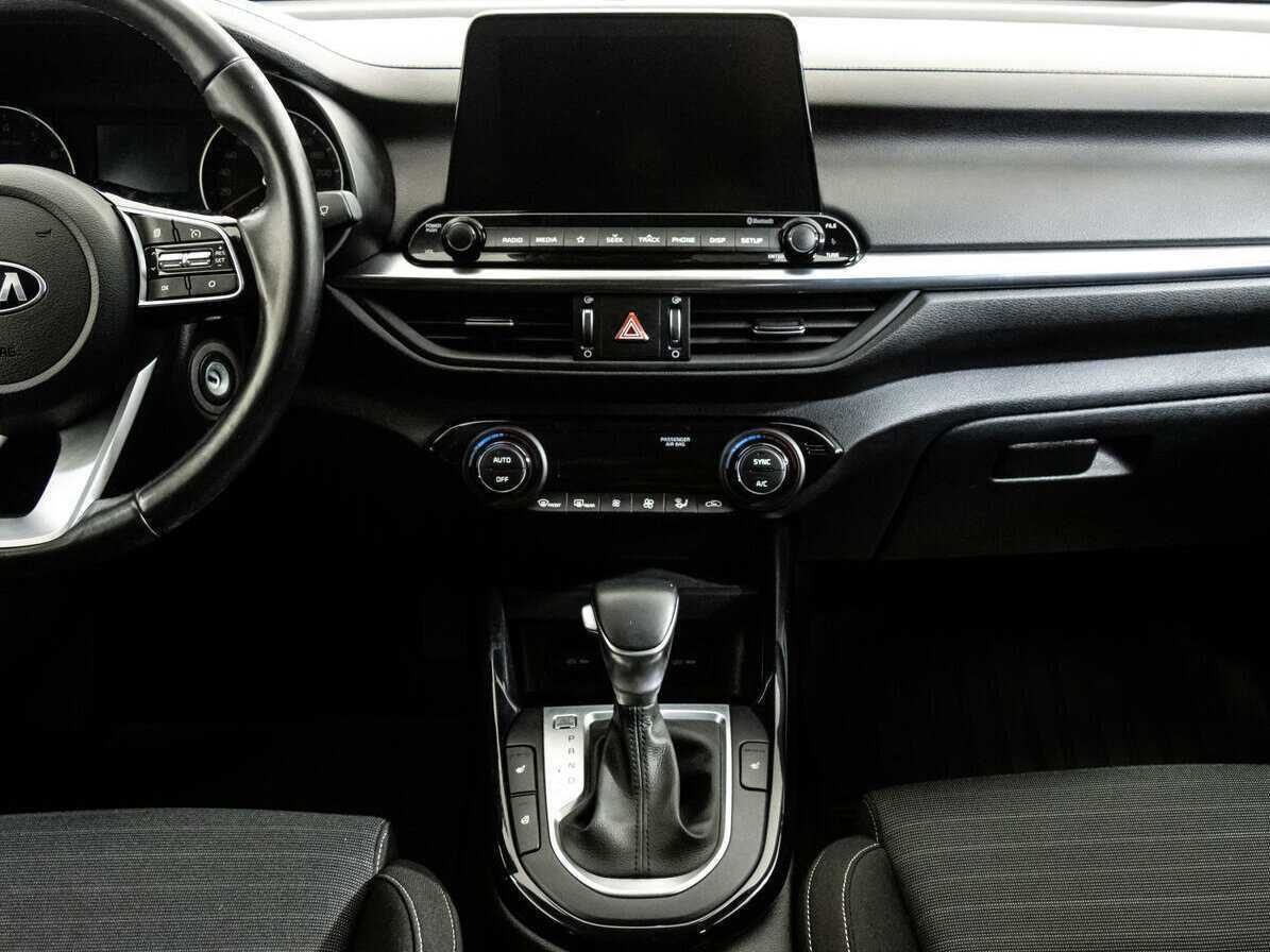 Купить Kia Cerato с пробегом. Фото: #14