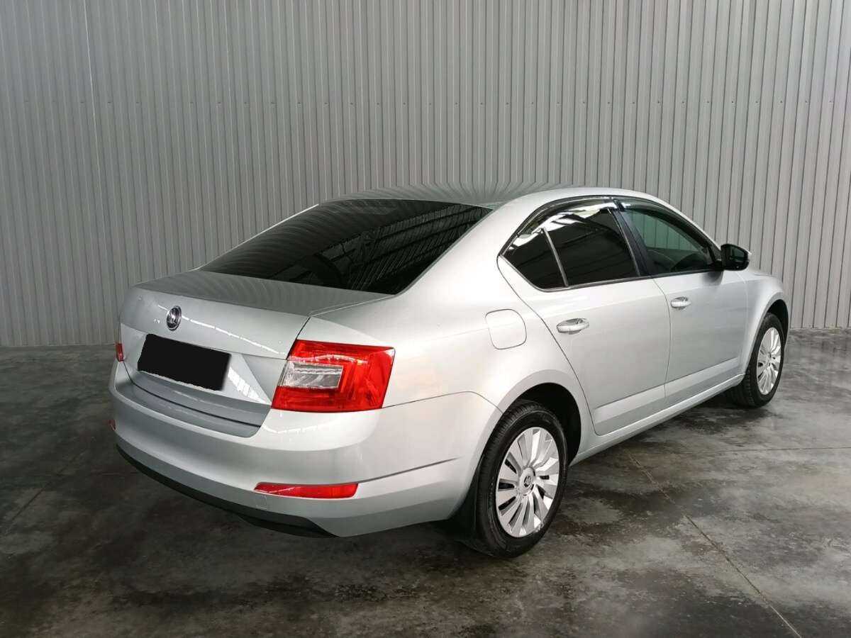 Купить Skoda Octavia с пробегом. Фото: #4