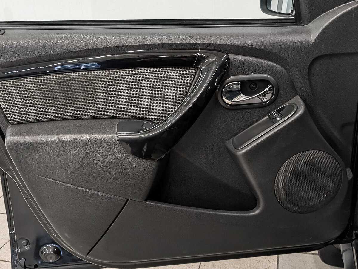 Купить Renault Duster с пробегом. Фото: #18