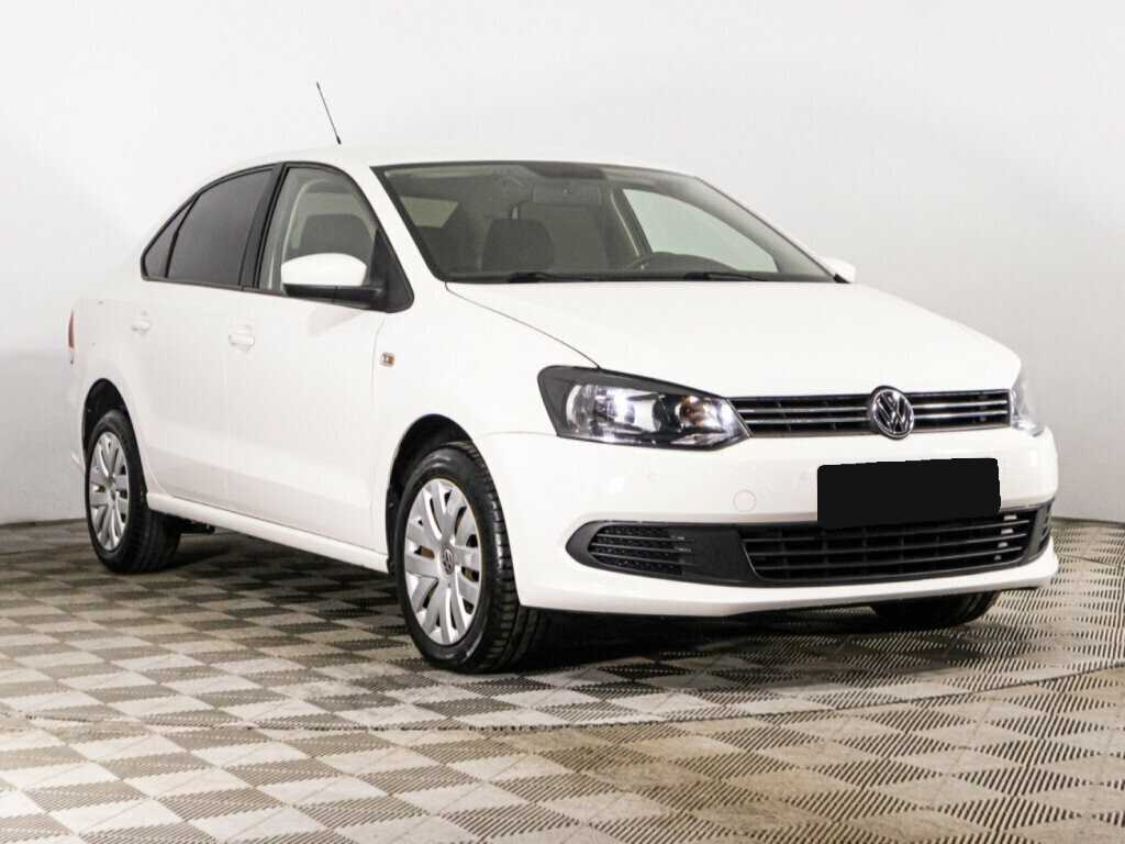 Купить Volkswagen Polo с пробегом. Фото: #2