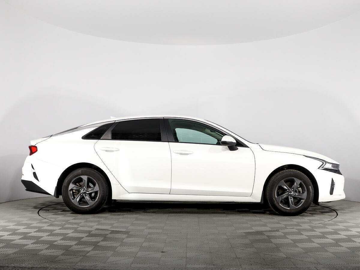 Купить Kia K5 с пробегом. Фото: #3