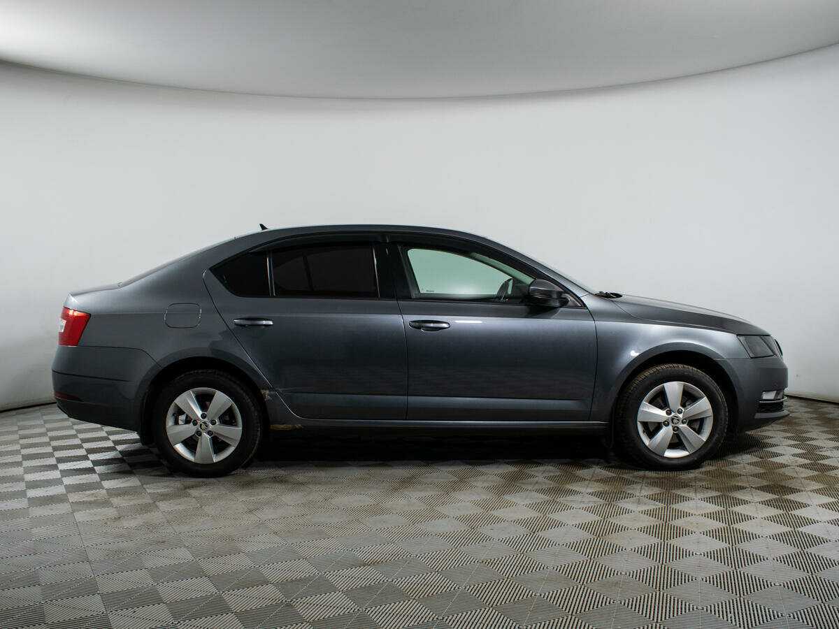 Купить Skoda Octavia с пробегом. Фото: #3