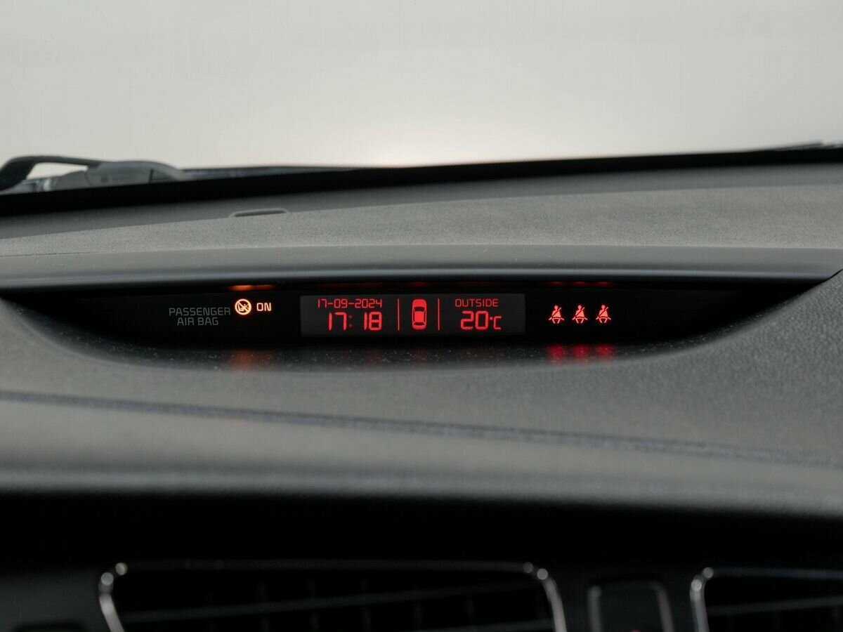 Купить Kia Ceed с пробегом. Фото: #20