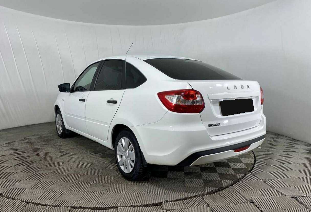 Купить Lada (ВАЗ) Granta с пробегом. Фото: #6