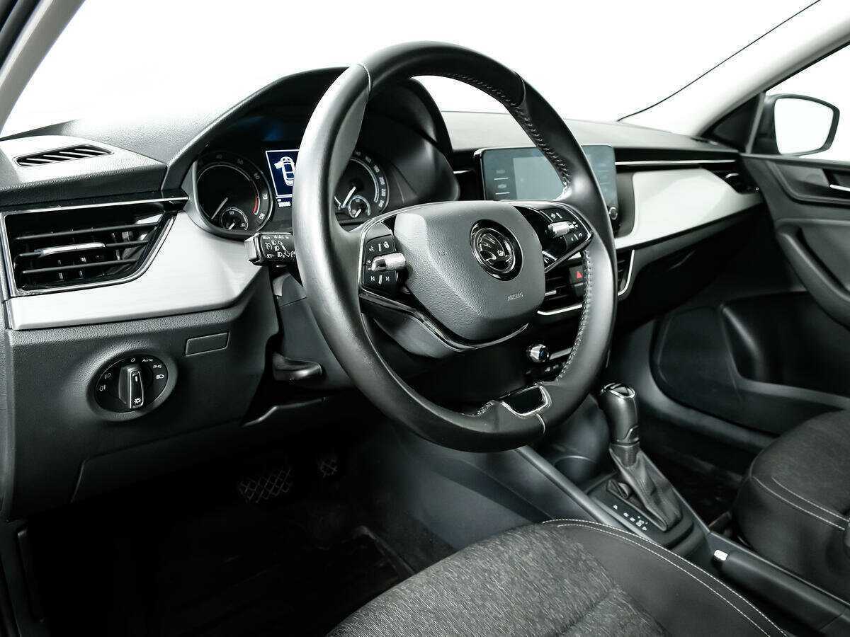 Купить Skoda Rapid с пробегом. Фото: #12