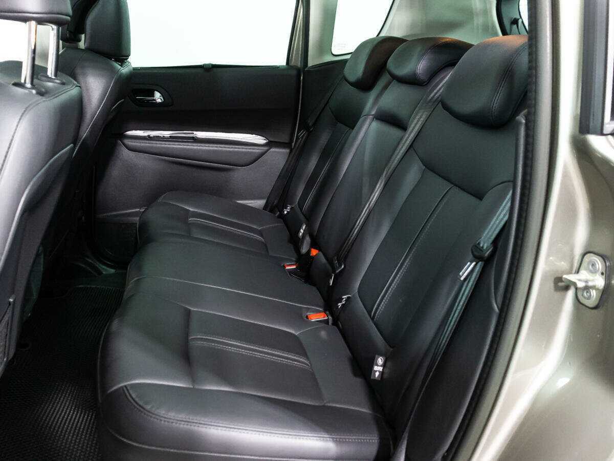 Купить Peugeot 3008 с пробегом. Фото: #9