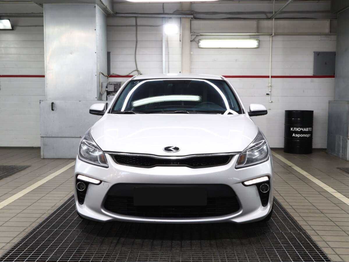 Купить Kia Rio с пробегом. Фото: #2