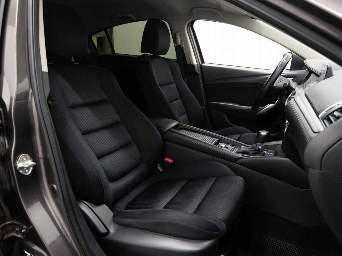 Купить Mazda 6 с пробегом. Фото: #12