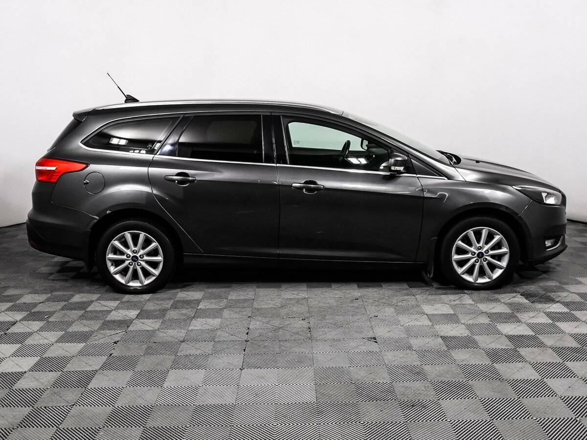 Купить Ford Focus с пробегом. Фото: #3