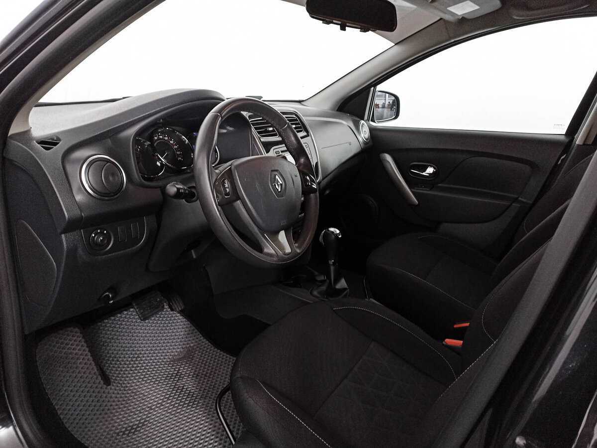 Купить Renault Sandero с пробегом. Фото: #12