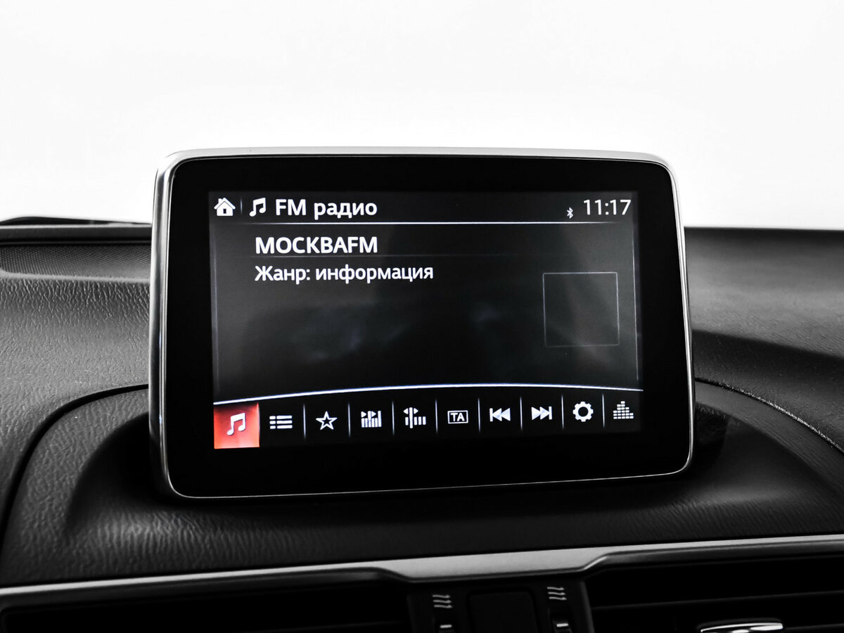 Купить Mazda 3 с пробегом. Фото: #11