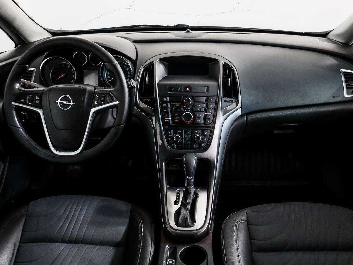 Купить Opel Astra с пробегом. Фото: #11