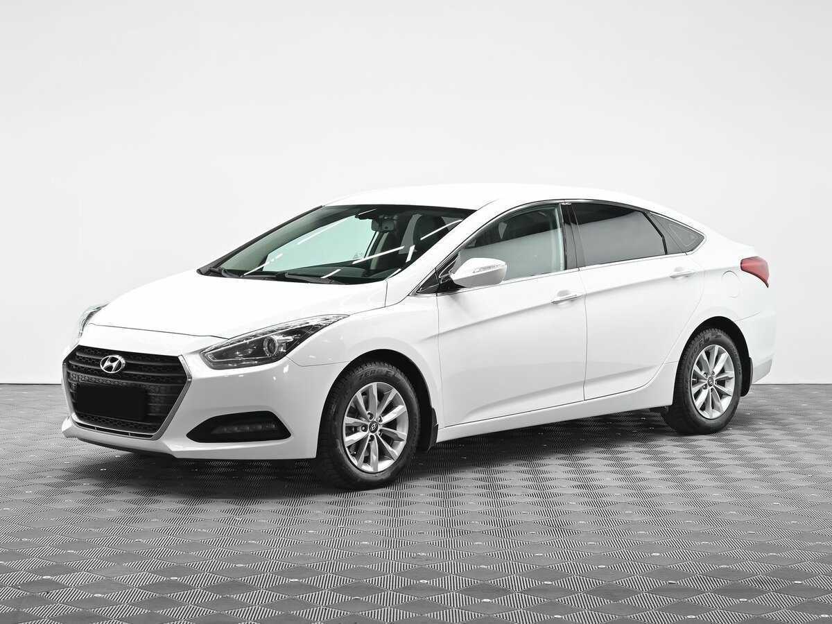 Купить Hyundai i40 с пробегом. Фото: #0