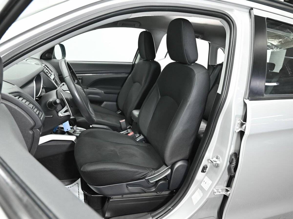 Купить Mitsubishi ASX с пробегом. Фото: #5