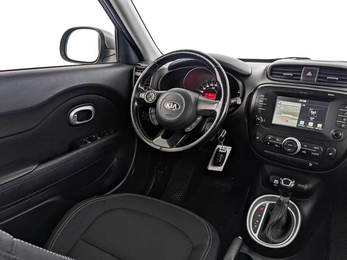 Купить Kia Soul с пробегом. Фото: #20