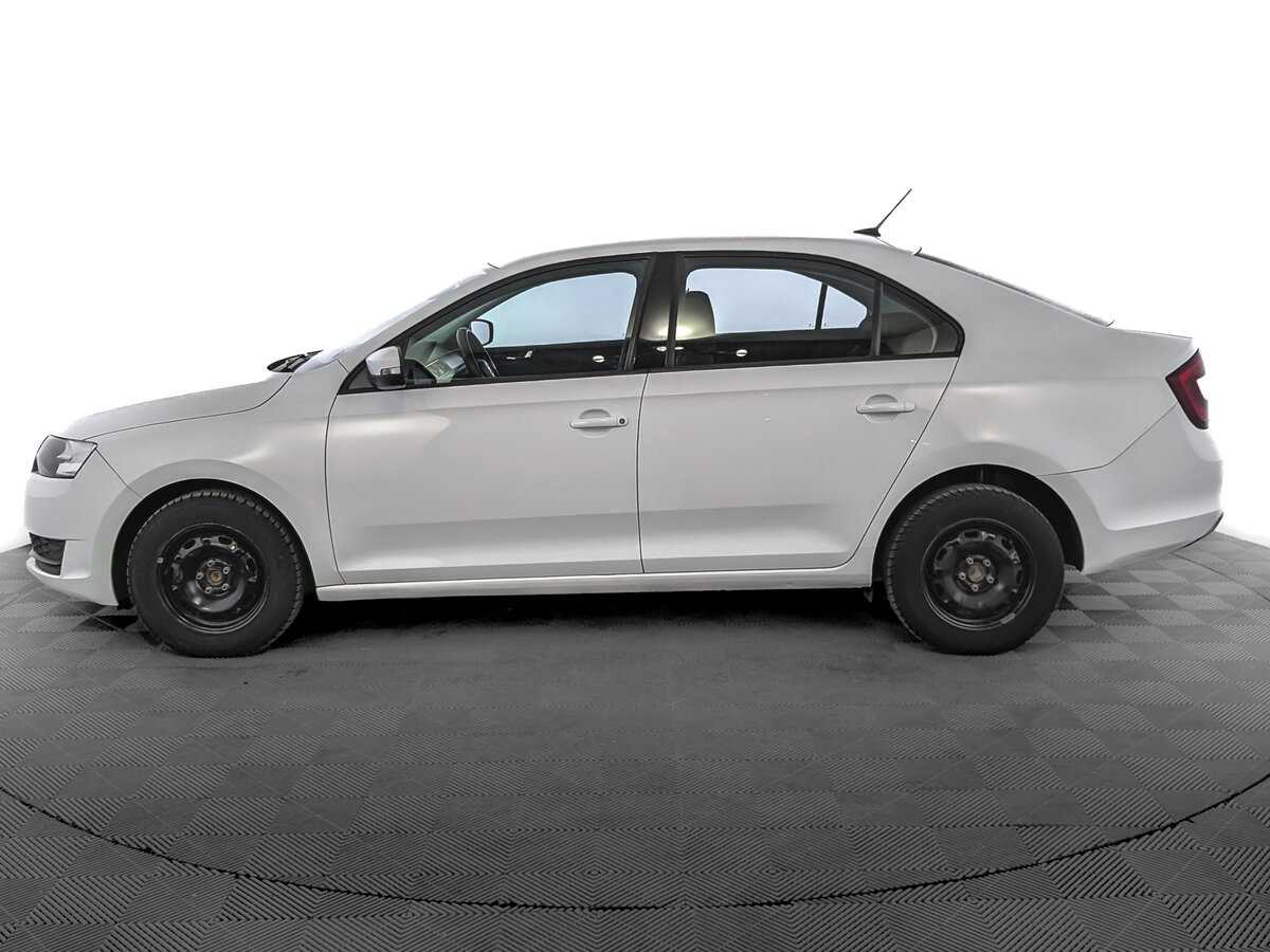 Купить Skoda Rapid с пробегом. Фото: #7