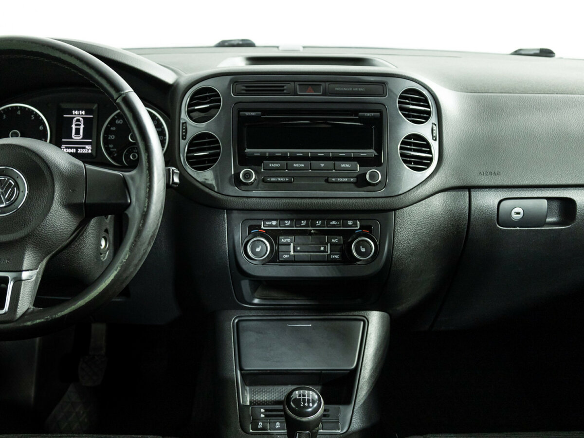 Купить Volkswagen Tiguan с пробегом. Фото: #13