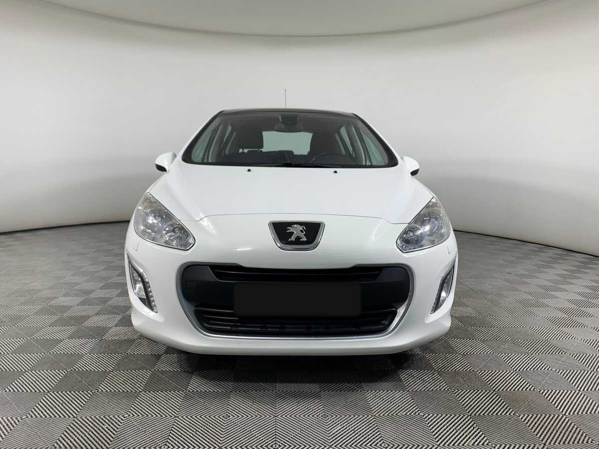 Купить Peugeot 308 с пробегом. Фото: #1