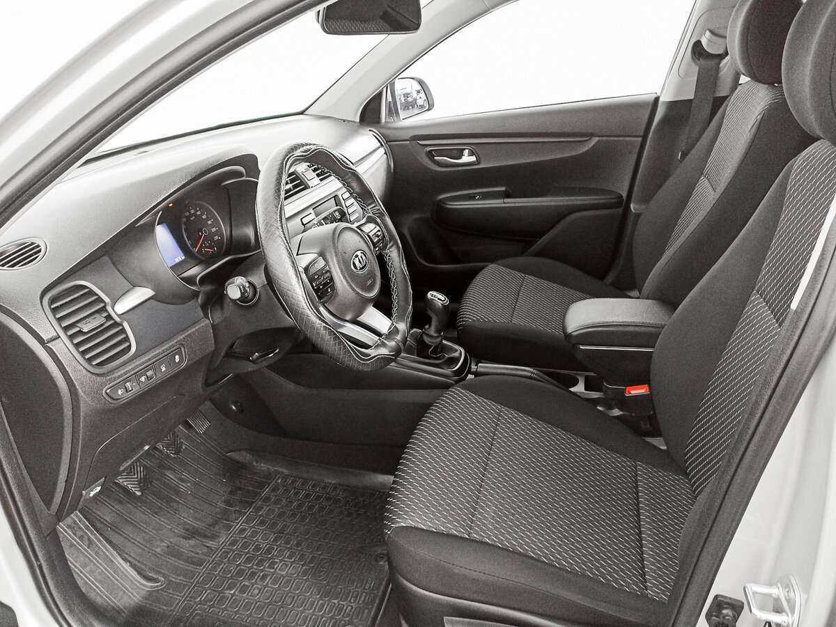 Купить Kia Rio с пробегом. Фото: #15