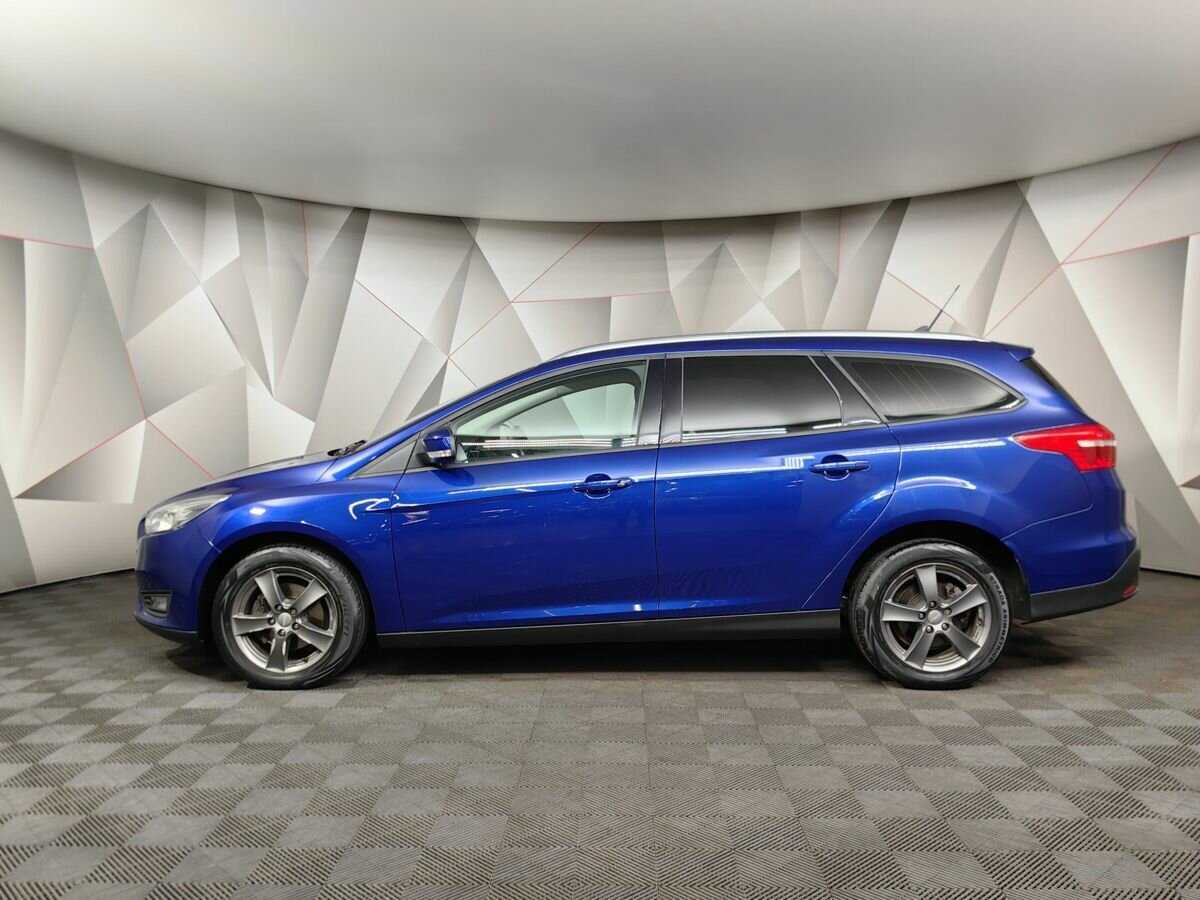 Купить Ford Focus с пробегом. Фото: #4