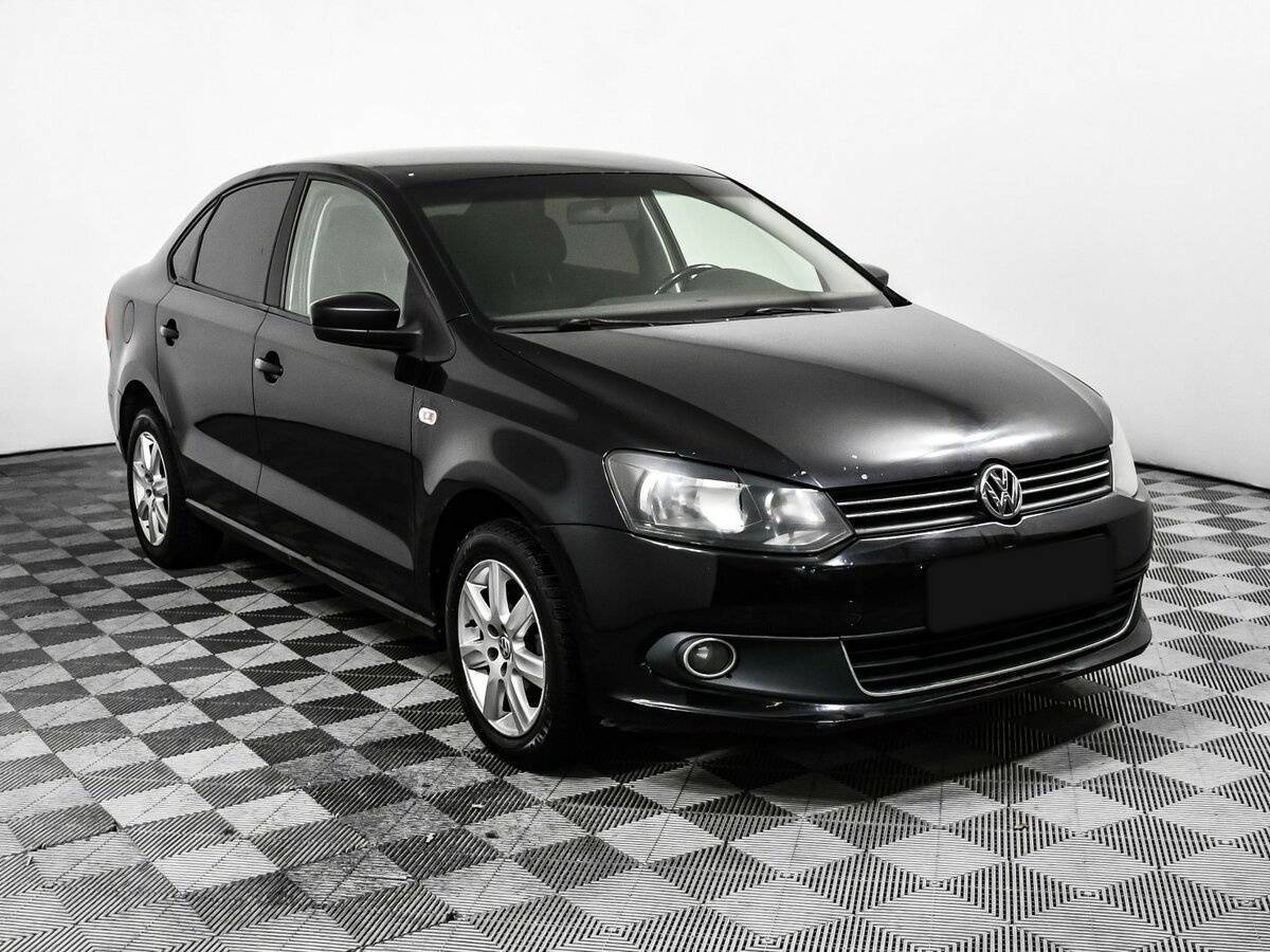 Купить Volkswagen Polo с пробегом. Фото: #2