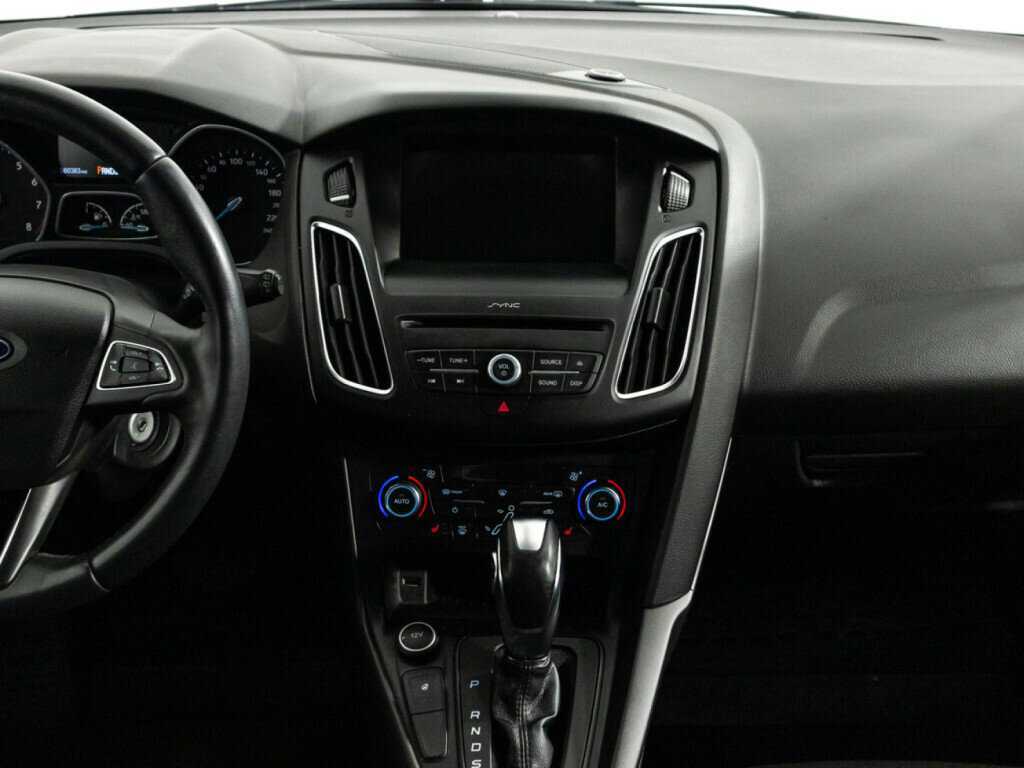 Купить Ford Focus с пробегом. Фото: #13