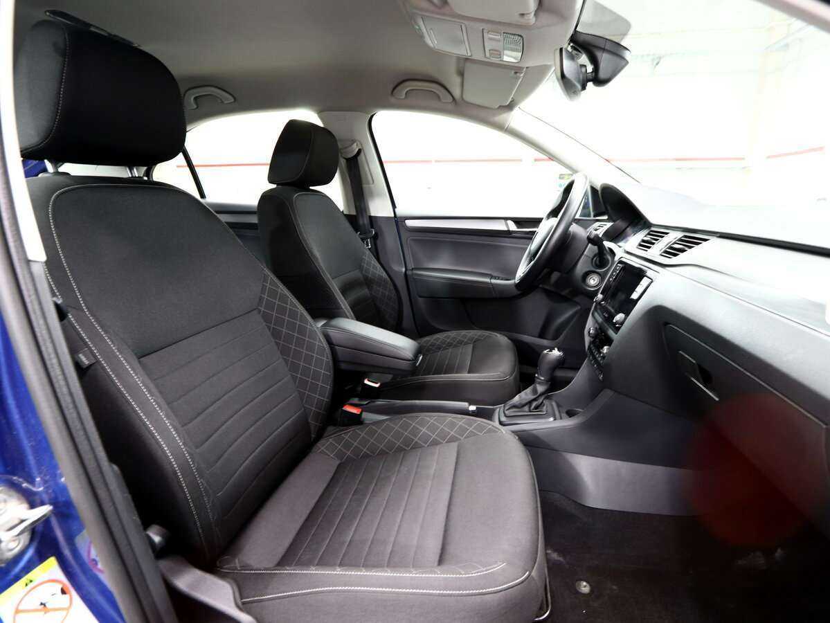 Купить Skoda Rapid с пробегом. Фото: #10