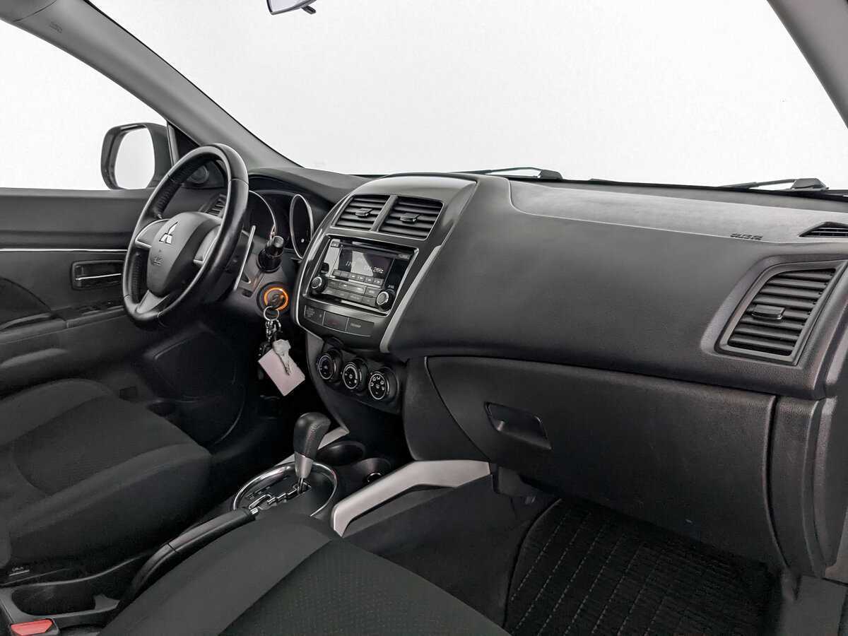 Купить Mitsubishi ASX с пробегом. Фото: #8