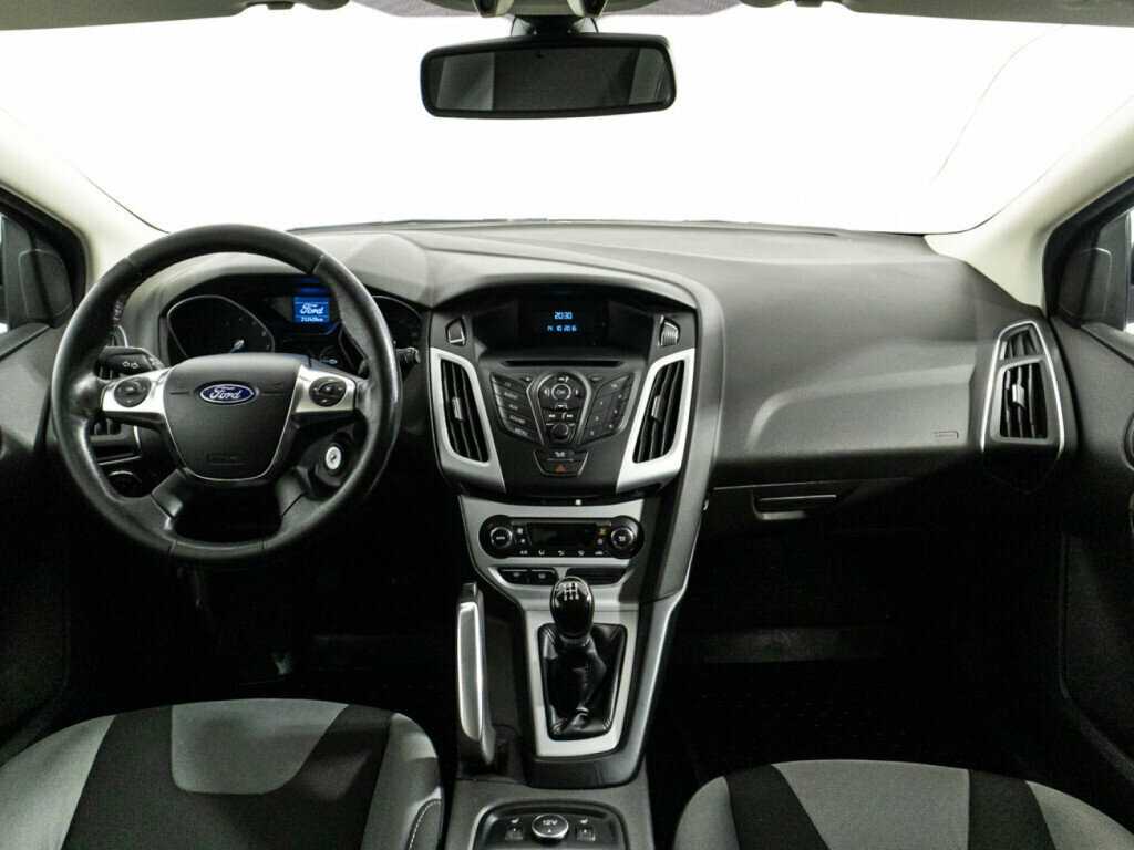 Купить Ford Focus с пробегом. Фото: #12