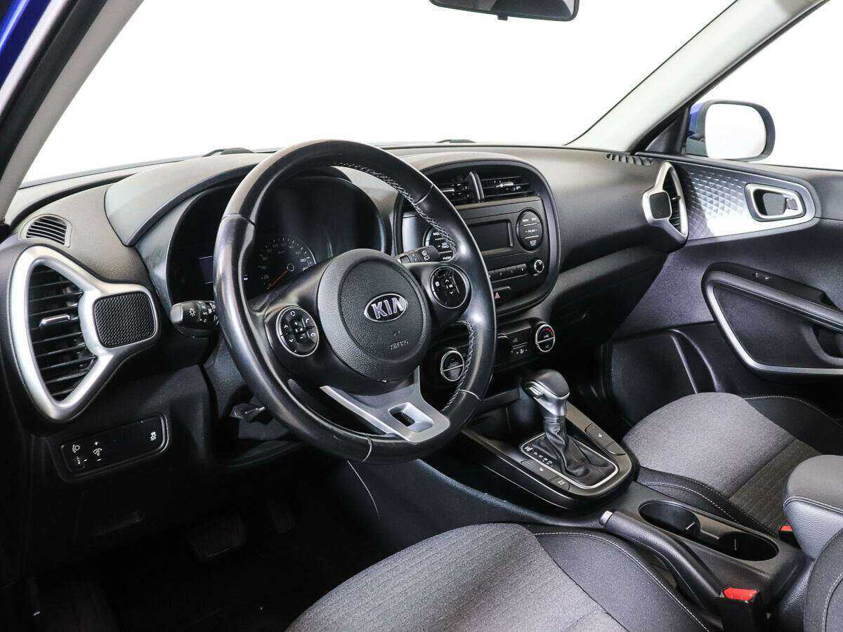 Купить Kia Soul с пробегом. Фото: #12