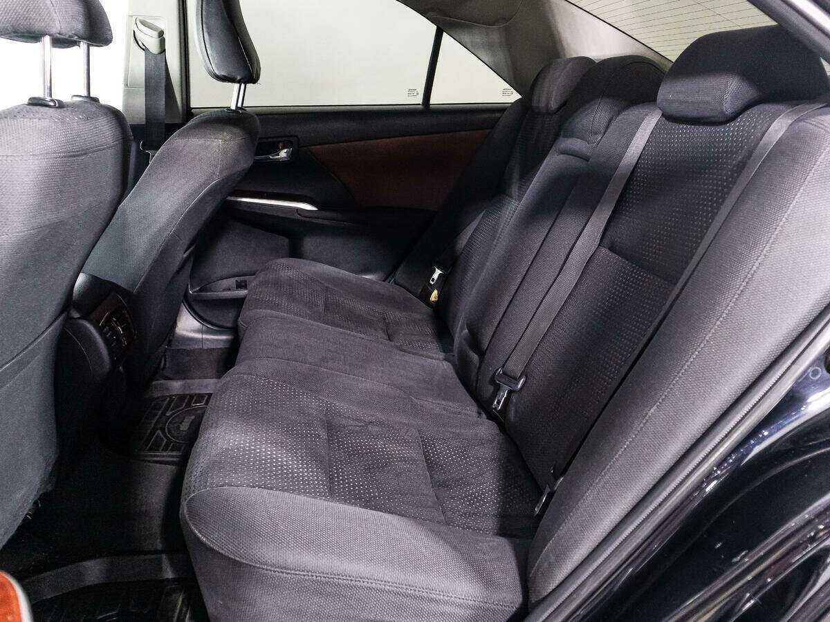 Купить Toyota Camry с пробегом. Фото: #9