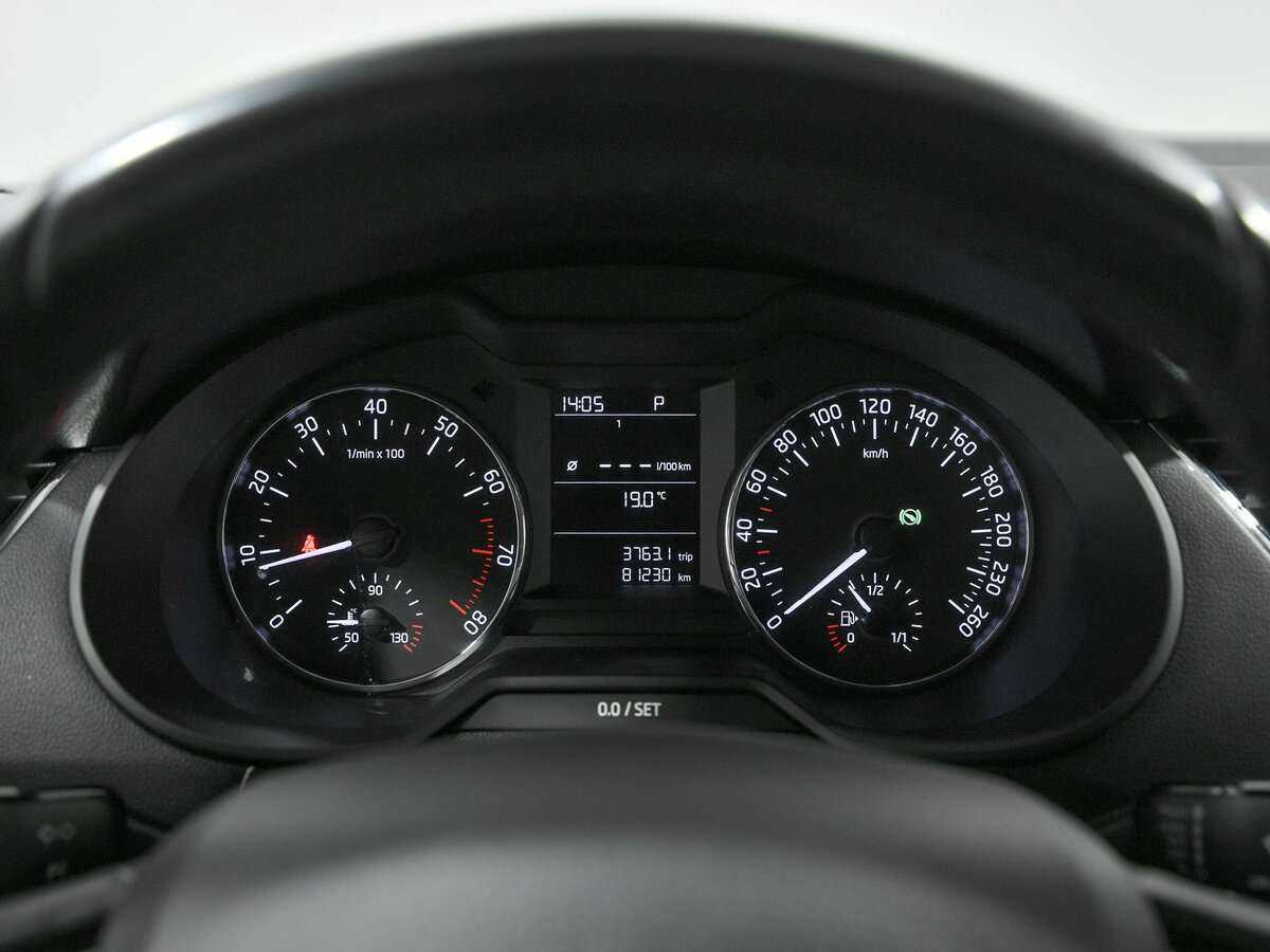 Купить Skoda Octavia с пробегом. Фото: #6