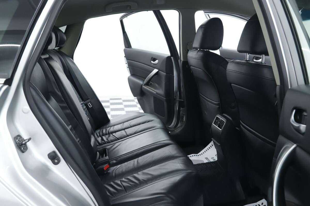 Купить Nissan Teana с пробегом. Фото: #19
