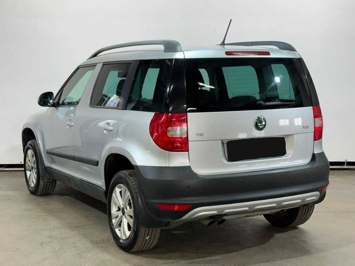 Купить Skoda Yeti с пробегом. Фото: #6
