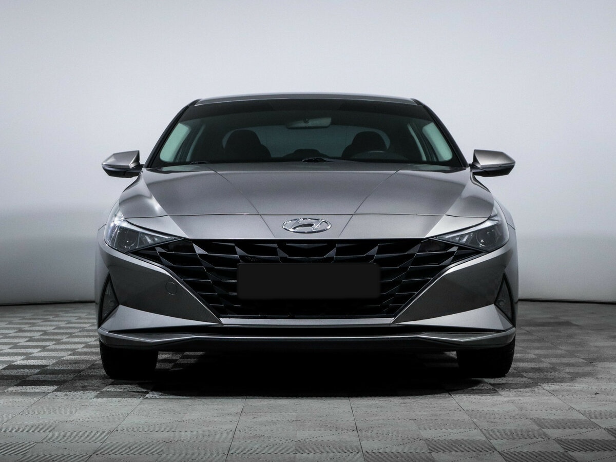 Купить Hyundai Elantra с пробегом. Фото: #1