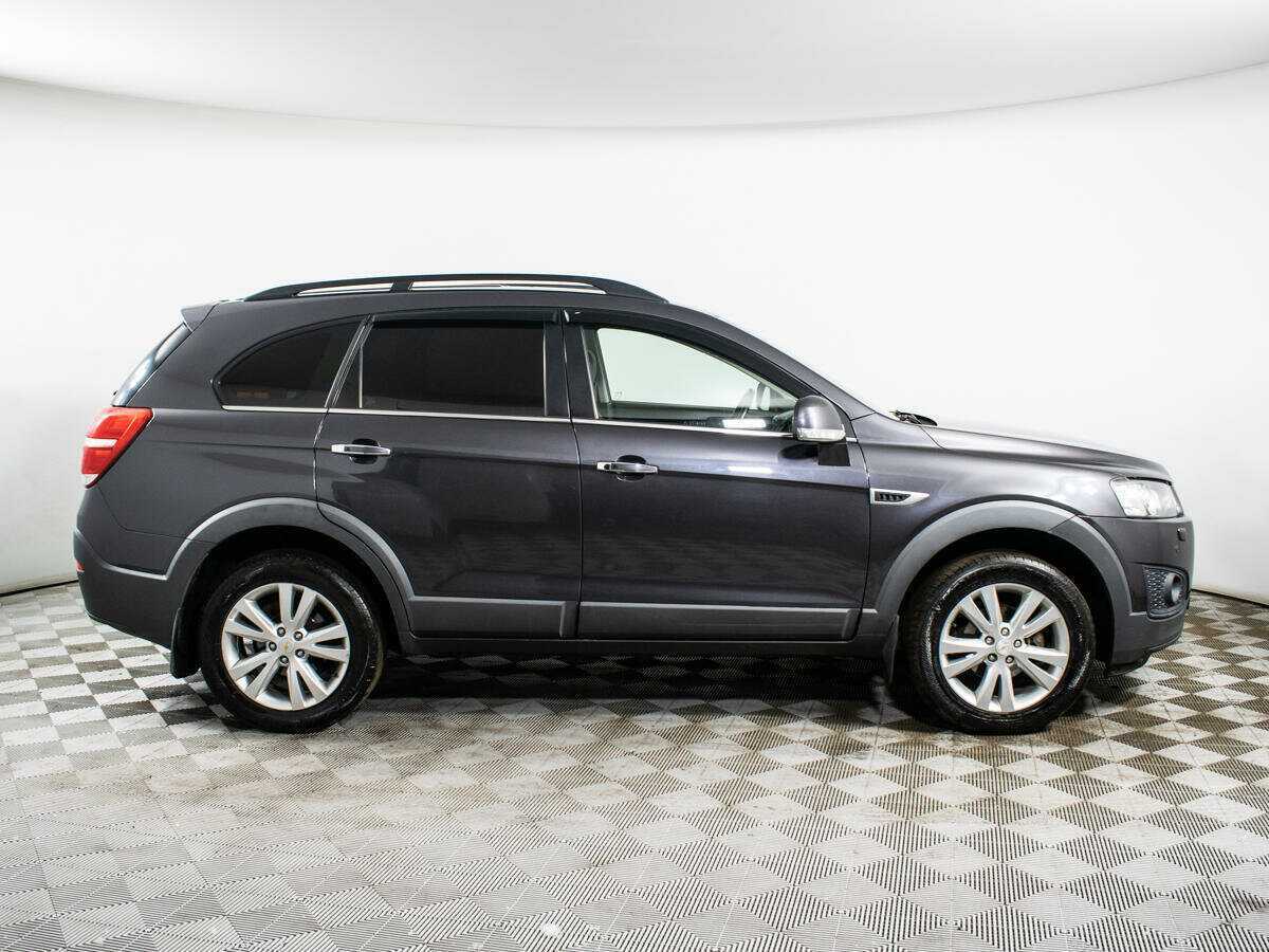 Купить Chevrolet Captiva с пробегом. Фото: #3