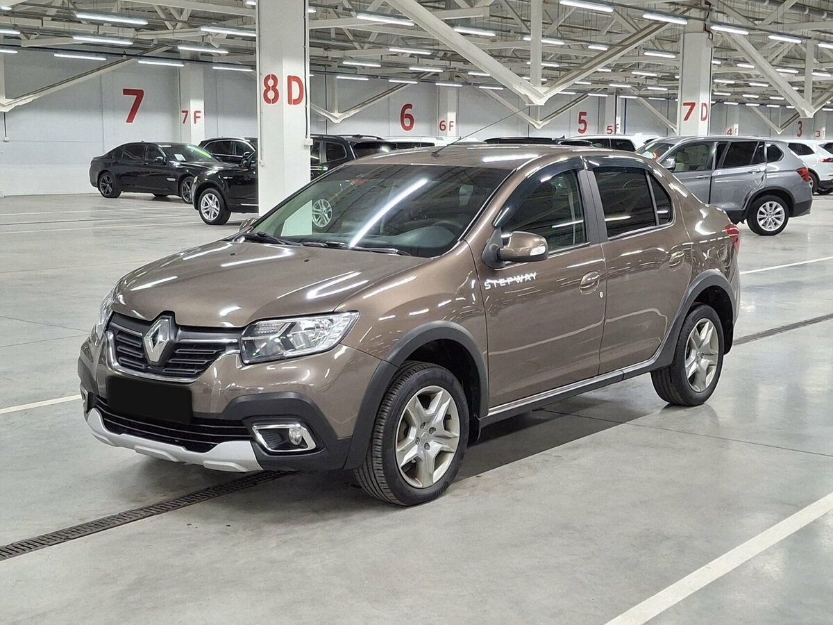 Купить Renault Logan с пробегом. Посмотреть фото