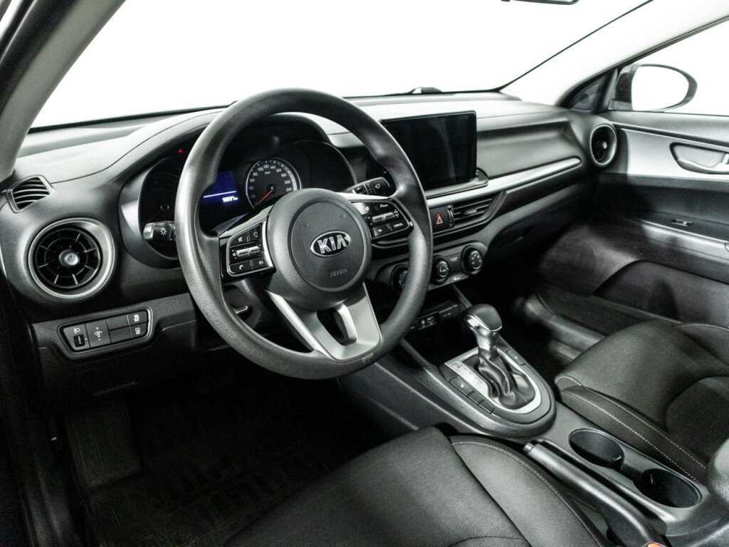 Купить Kia Cerato с пробегом. Фото: #10