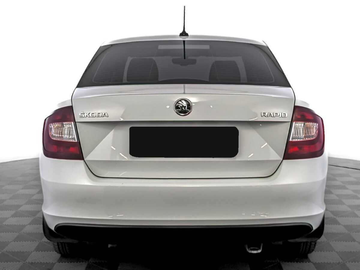 Купить Skoda Rapid с пробегом. Фото: #5