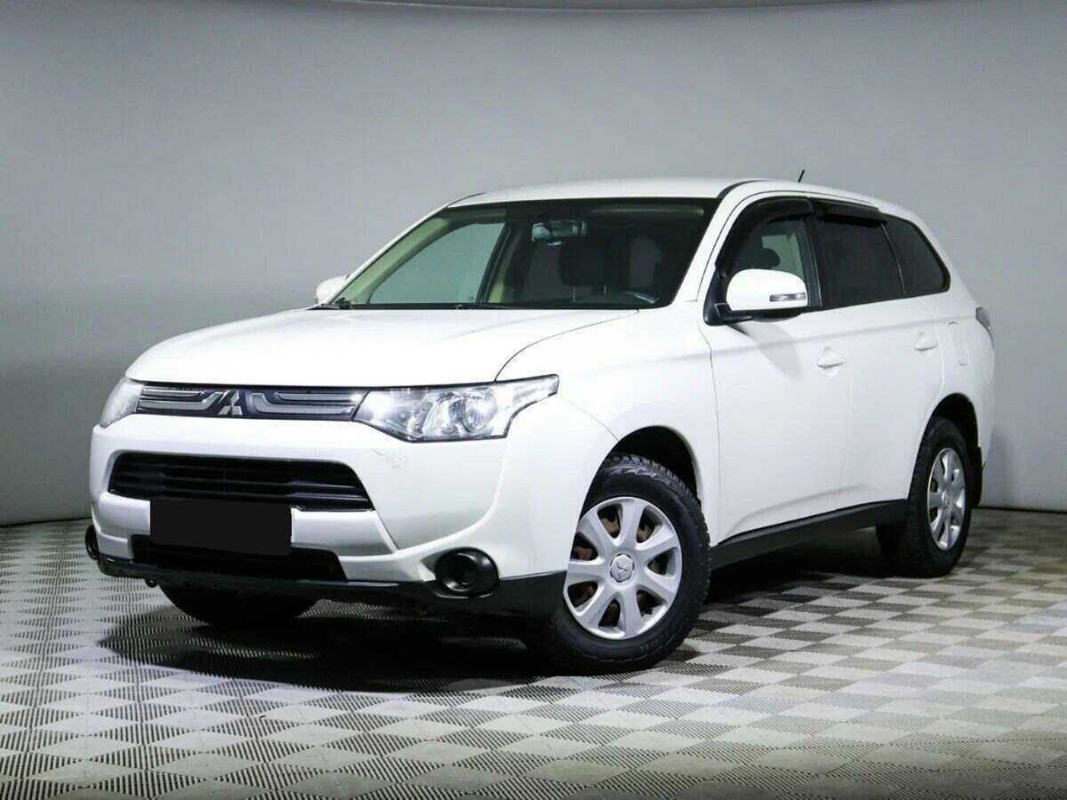 Купить Mitsubishi Outlander с пробегом. Фото: #0
