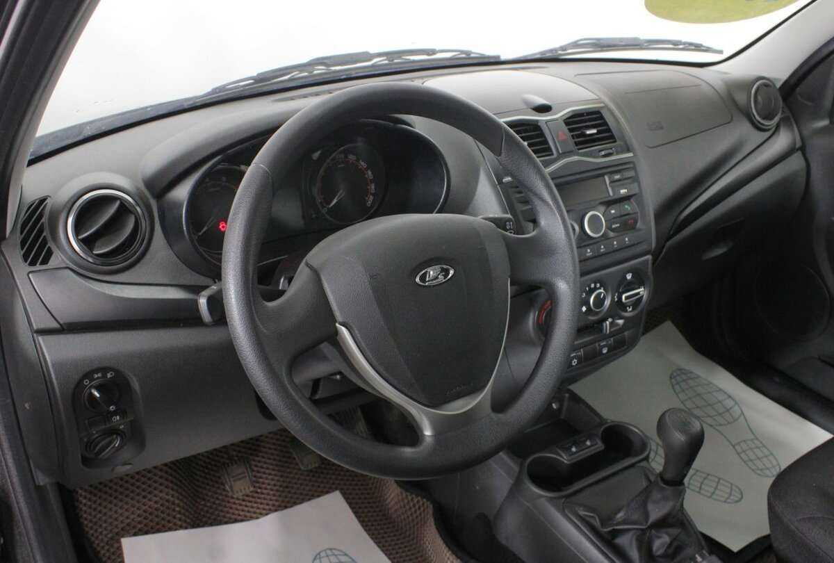 Купить Lada (ВАЗ) Granta с пробегом. Фото: #8